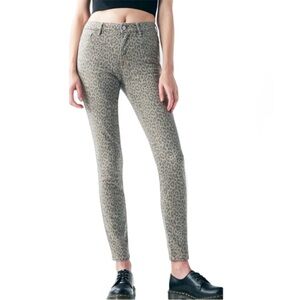 NWT PacSun Cheetah Print High-Rise Jegging Skinny Jeans – Women’s Size 26